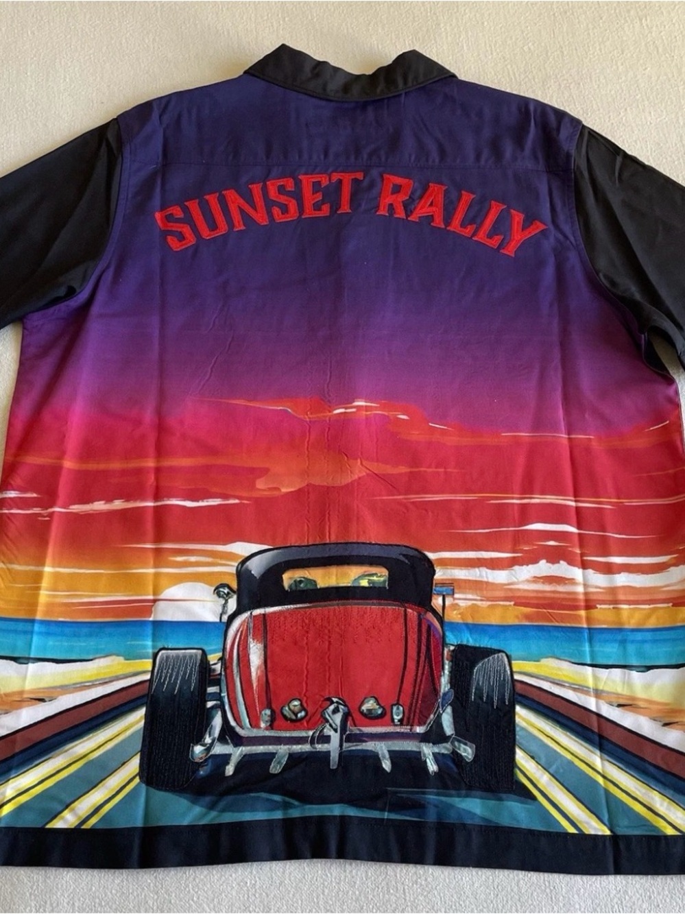 Robert Graham Sunset Rally Men's lounge Shirt - Red/Purple small NWT $298 MSRP
